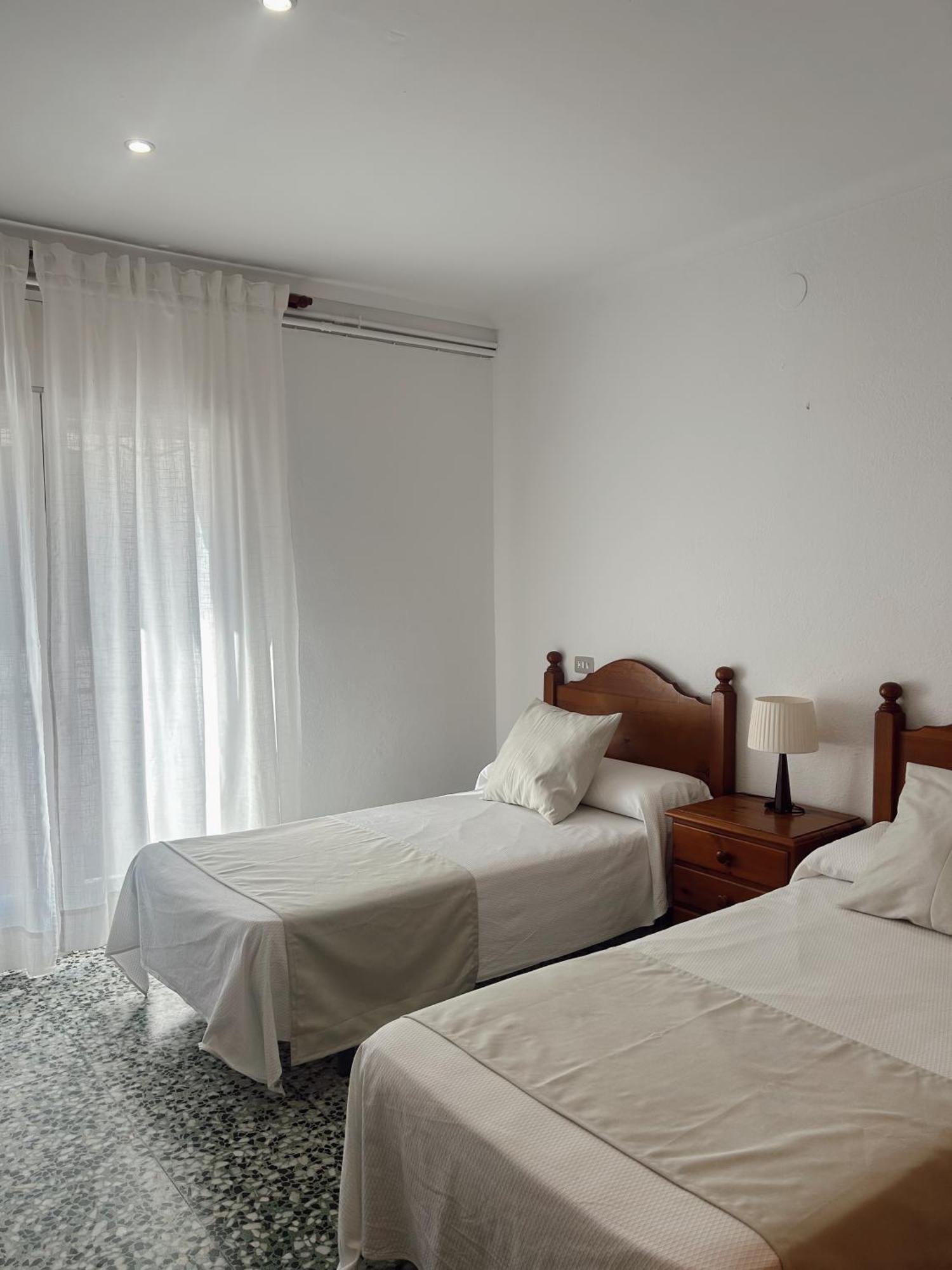 Hostal La Tina El Port De La Selva Ngoại thất bức ảnh